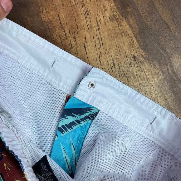 Superman Mens Shorts Swim Trunks Blue Multicolor Superhero Floral Lined Small - Picture 6 of 15